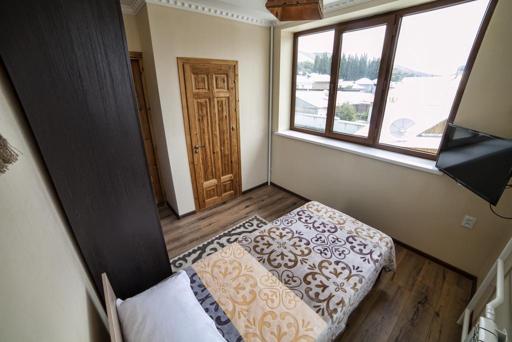 Ethno Boutique Hotel 奥什 客房 照片