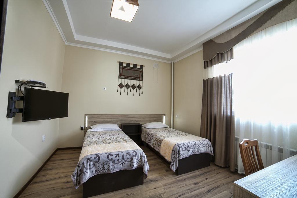 Ethno Boutique Hotel 奥什 客房 照片