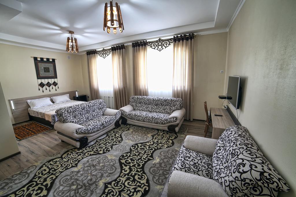 Ethno Boutique Hotel 奥什 客房 照片