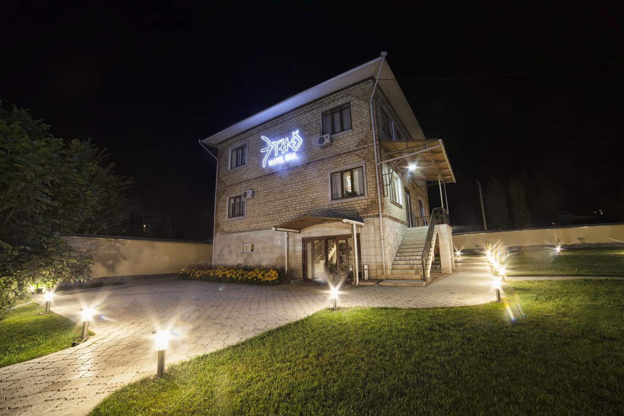 Ethno Boutique Hotel 奥什 外观 照片