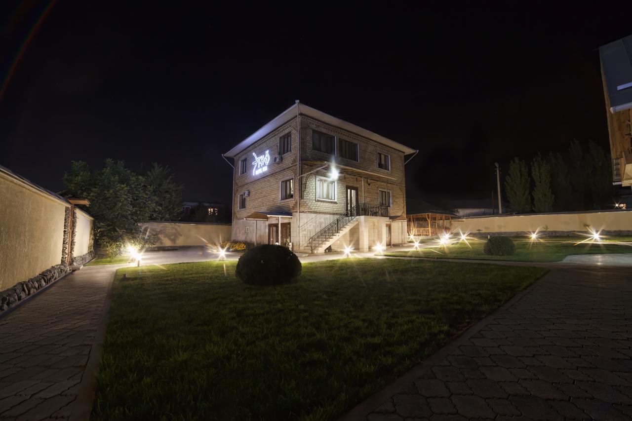 Ethno Boutique Hotel 奥什 外观 照片