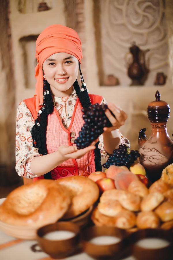 Ethno Boutique Hotel 奥什 外观 照片