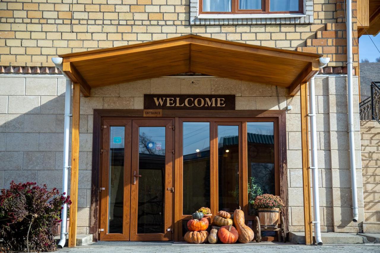 Ethno Boutique Hotel 奥什 外观 照片