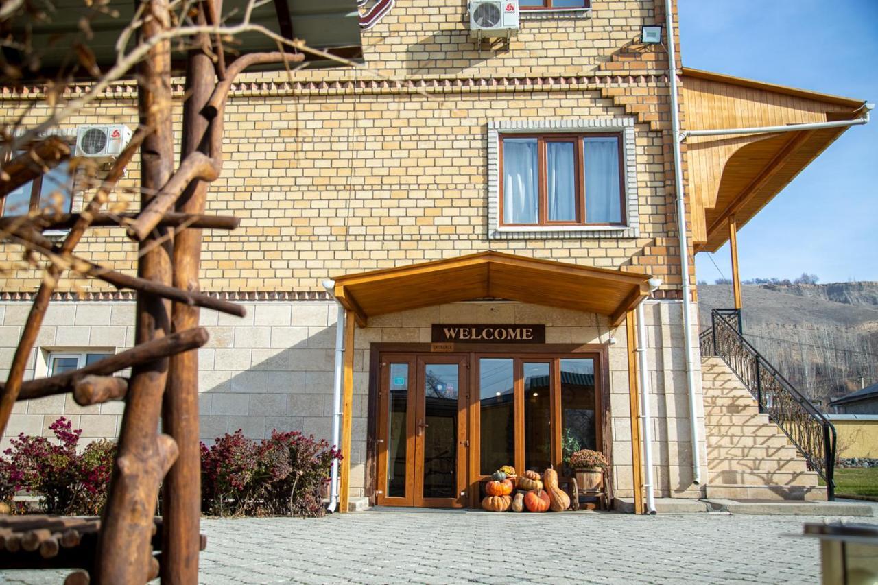 Ethno Boutique Hotel 奥什 外观 照片